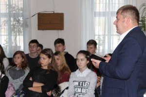 286_Vasieni_TineriiActivi_WEB